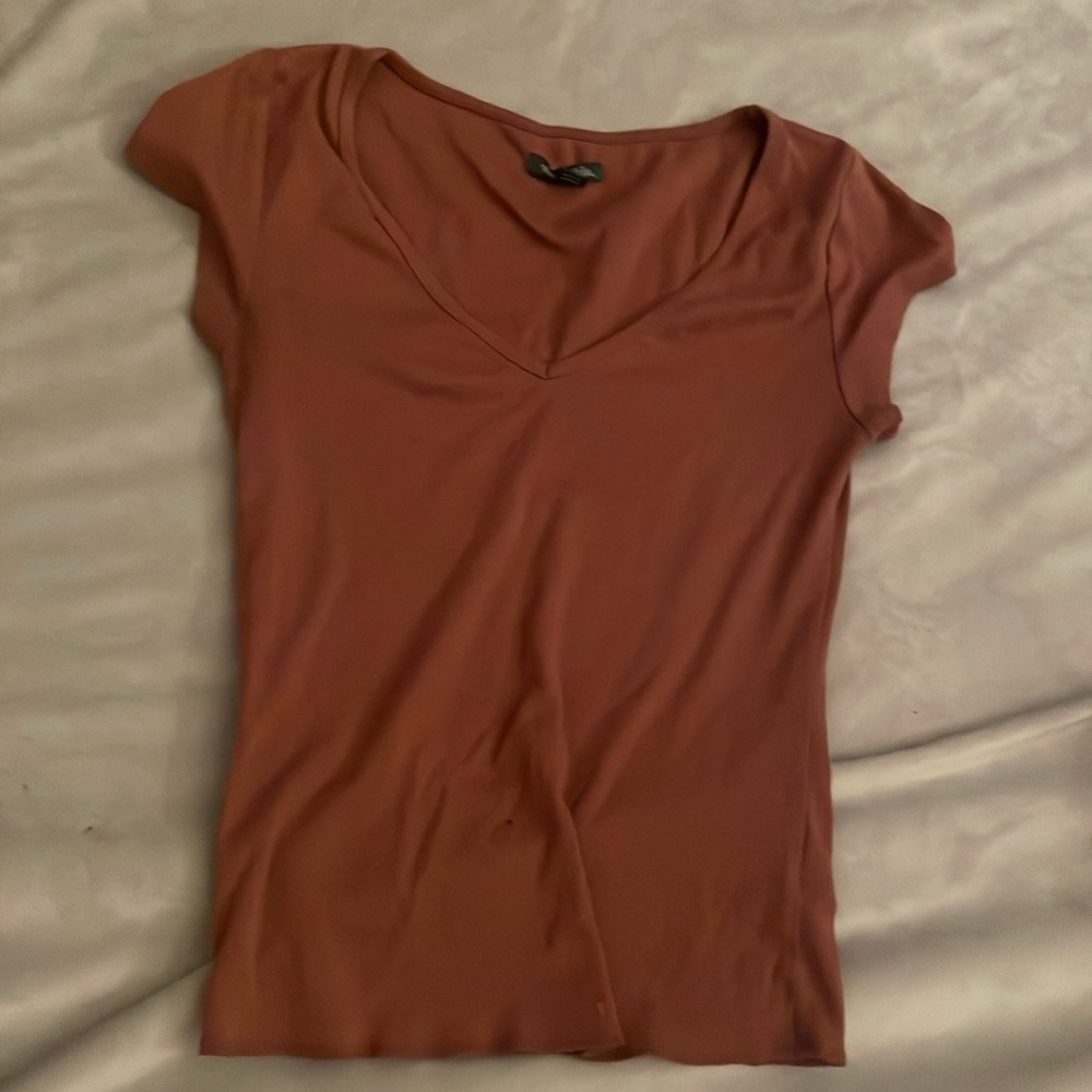 short sleeve brick colored top